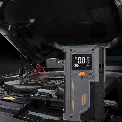 Chargeur Batterie Professionnel Voiture sous le capot branche avec batterie