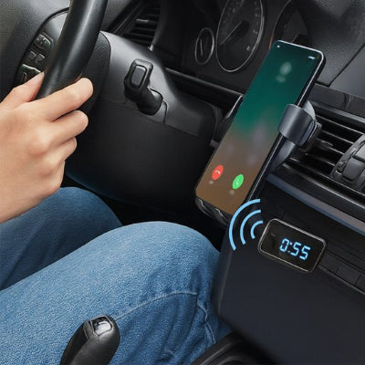 Transmetteur FM Bluetooth pour voiture, connecté au téléphone, fixé sur tableau de bord, appels mains libres et musique
