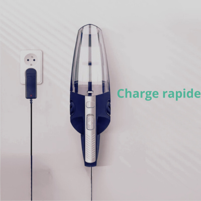 aspirateur voiture sans fil en charge sur une prise de la maison