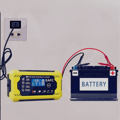 chargeur de batterie voiture branche sur le secteur et batterie en meme temps