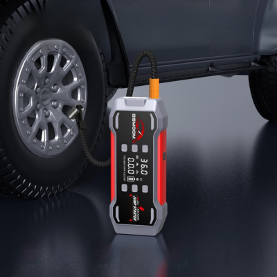 Booster Batterie Voiture gonfle pneu noir