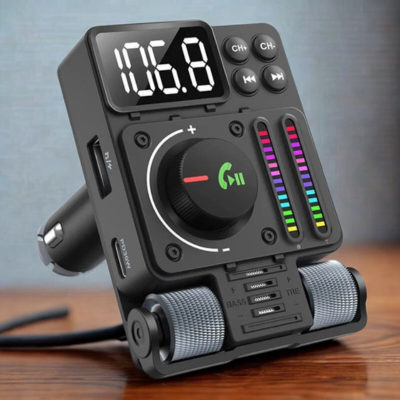 Repeteur bluetooth voiture expose sur stand