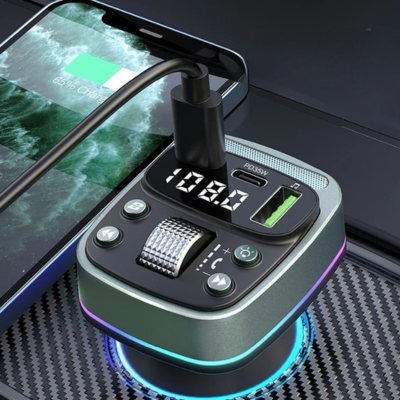 Transmetteur FM Bluetooth Voiture pratique dans voiture