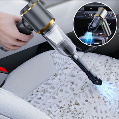 aspirateur pour voiture avec brosse aspire les miettes qui sont sur le siege de la voiture