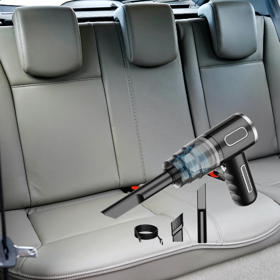 aspirateur puissant pour voiture plus les accessoires et câble de recharge posé sur le siège arrière de la voiture