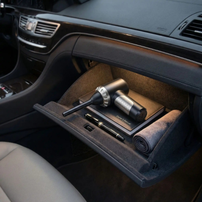 aspirateur voiture comparatif stocker dans boite a gant