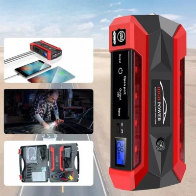 Chargeur de batterie voitures compact rangé dans sa valise de transport - Lampe intégrée allumée - Branchement d'un smartphone via ports USB