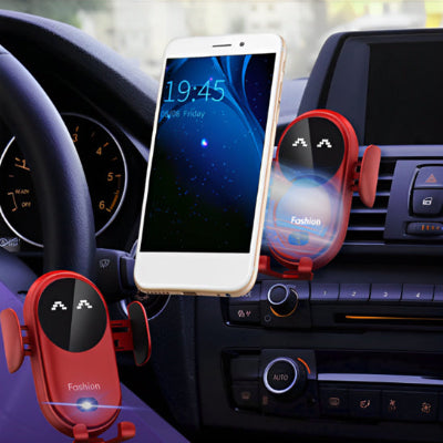 Support telephone voiture rouge avec chargeur intégré - Fixation sur bouche d aeration tout en rechargeant un smartphone 
