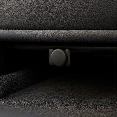 Traceur gps voiture dessous siege