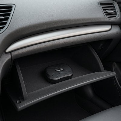 Traceur gps voiture noir dans boite a gant
