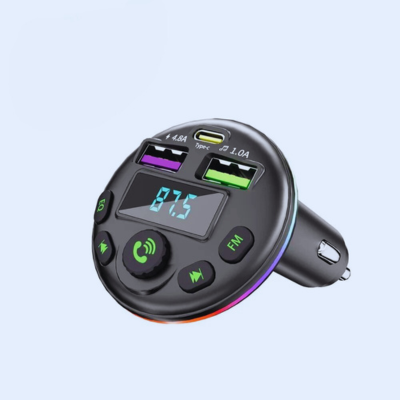 Transmetteur Bluetooth FM sans fil avec câbles pour recharge, musique claire et appels mains libres en voiture