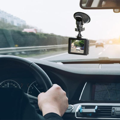 Voiture camera embarquée écran intégré avec enregistrement continu et détection choc